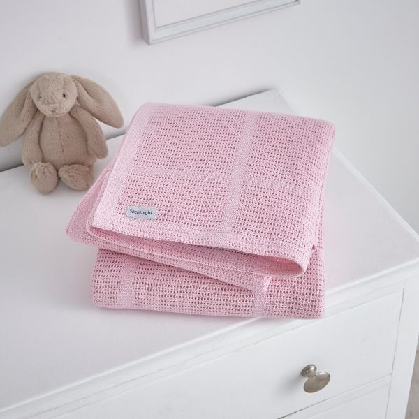 cellular_blanket_pink