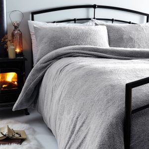 square-silentnight_teddy_fleece_duvet_set_-_silver_1