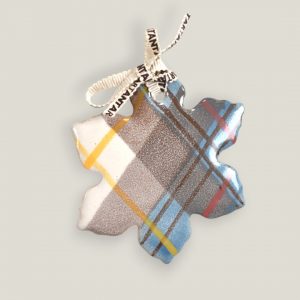 ANTA_Scotland_Ceramicdecoration_IsobelAnderson_MediumSnowflake