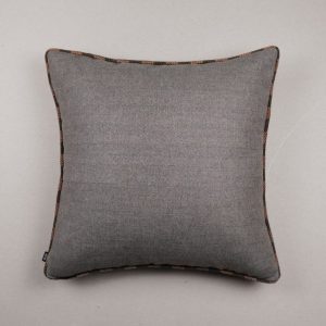 Ben_Vorlich_Tweed_Cushion_ANTA_Scotland_01