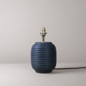Black_Ridged_Small_Table_Lamp_ANTA_Scotland_01