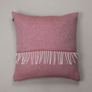 Cowberry_Merino_Throw_Cushion_ANTA_Scotland_01
