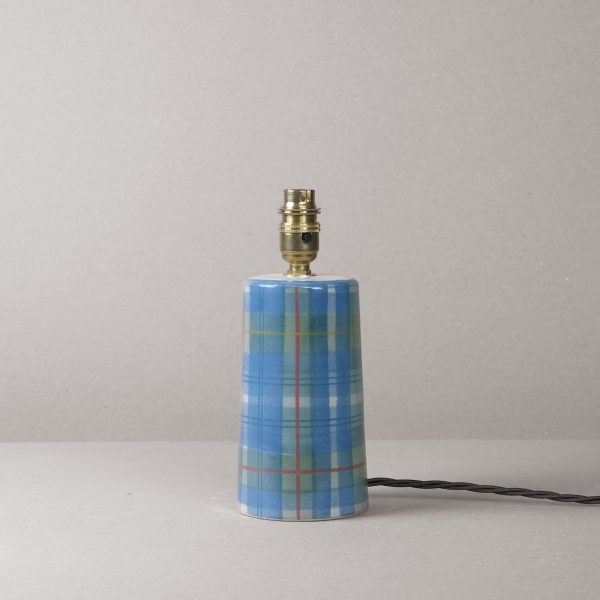 Donina_Stewart_Small_Tapered_Lamp_ANTA_Scotland_01