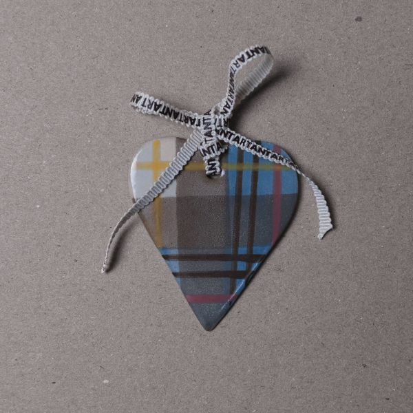 Isobel_Anderson_Heart_Decoration_ANTA_Scotland_01-03