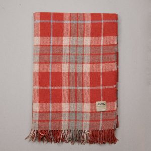Mary_Fraser_Pure_Lambswool_Throw_ANTA_Scotland_01