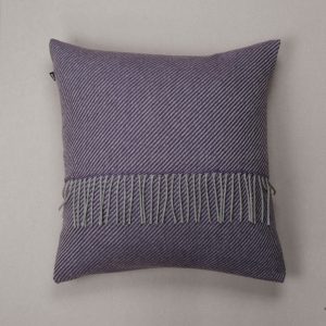 Meadow_Cranesbill_Merino_Throw_Cushion_ANTA_Scotland_01