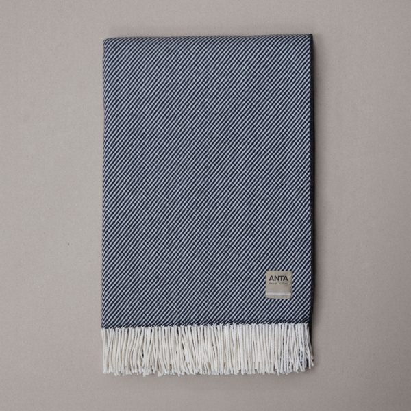 Peat_Merino_Throw_ANTA_Scotland_01