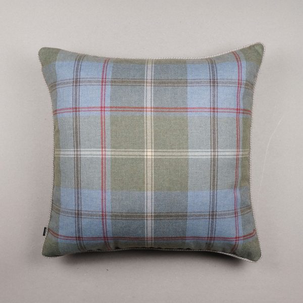Ruaridh_Waugh_Tweed_Cushion_ANTA_Scotland_01