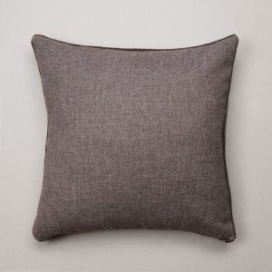 Selkirk_Tweed_Zip_Cushion_ANTA_Scotland_01